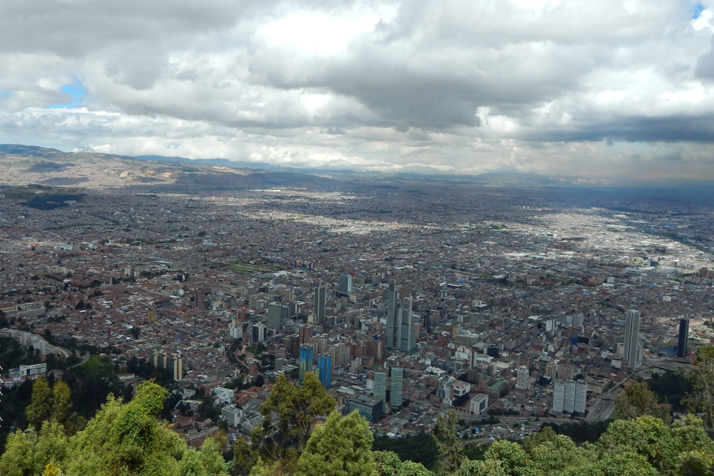 Blick vom Monserrate auf Bogotá
