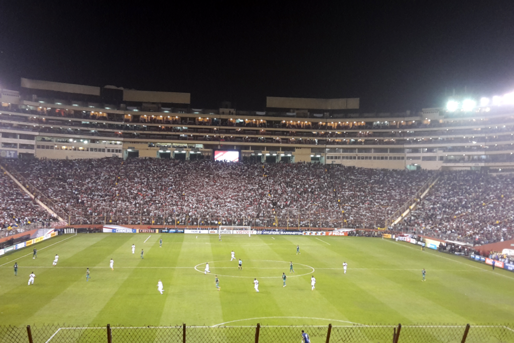 Lima Sehenswürdigkeiten - Estadio Monumental