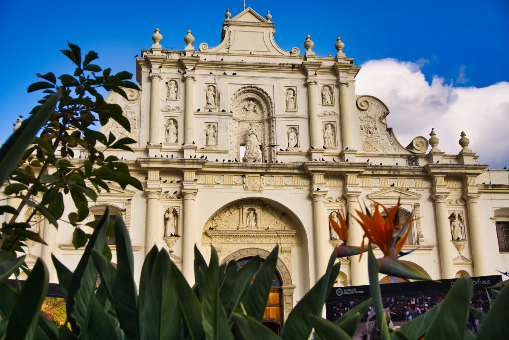 Reise nach Guatemala: Wunderschöne Gebäude in Antigua Guatemala