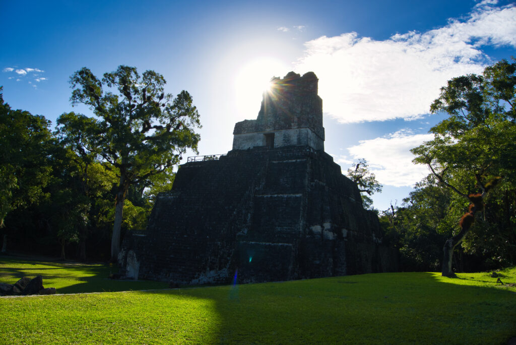 Tikal: Die berühmteste aller Maya-Stätten in Guatemala