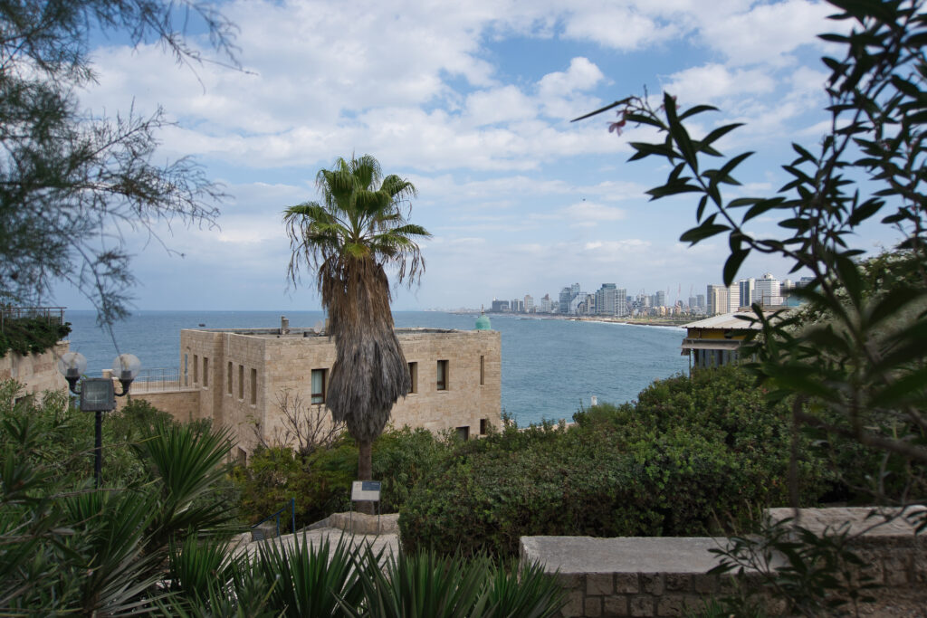 Blick auf das Mittelmeer in Tel Aviv