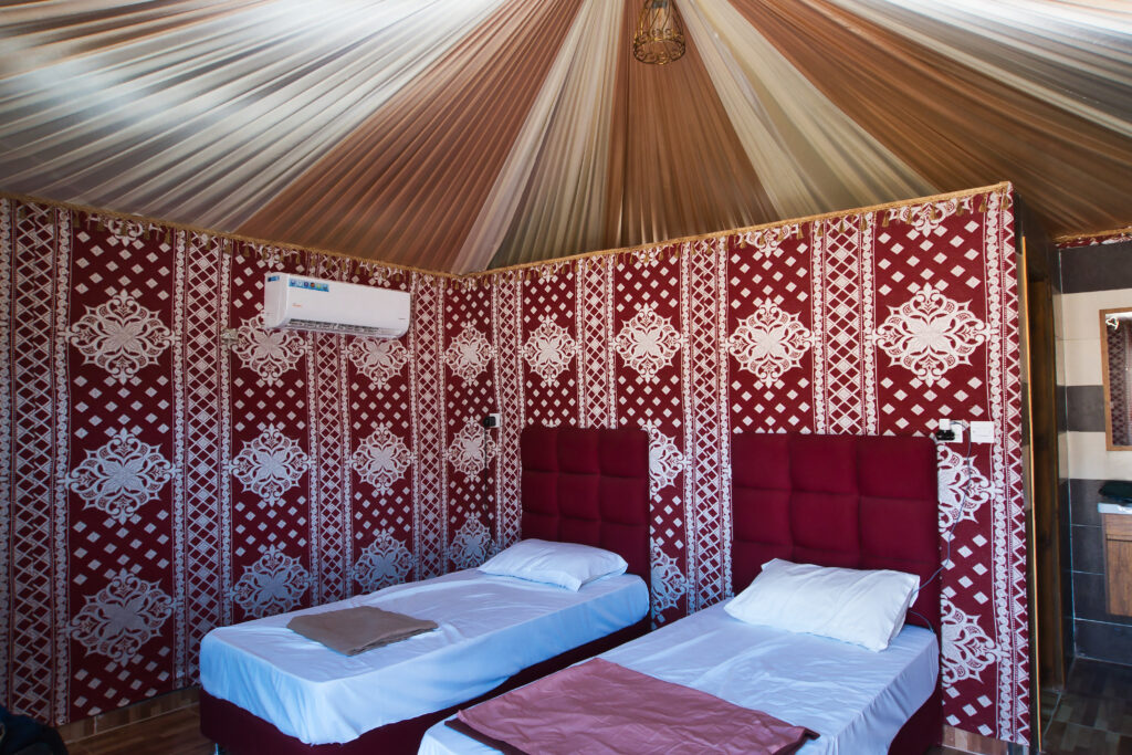 Doppelzimmer im Wadi Rum Camp bei Wadi Rum Tour
