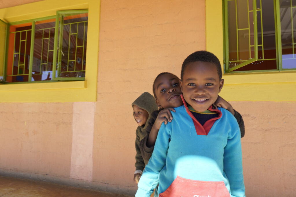 Freiwilligenarbeit mit Kindern in Namibia beim Mammadu Trust