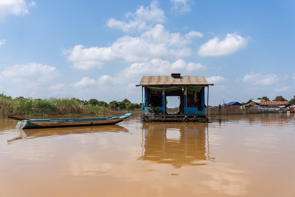 Mechrey Floating Village am Tonle Sap See in Siem Reap