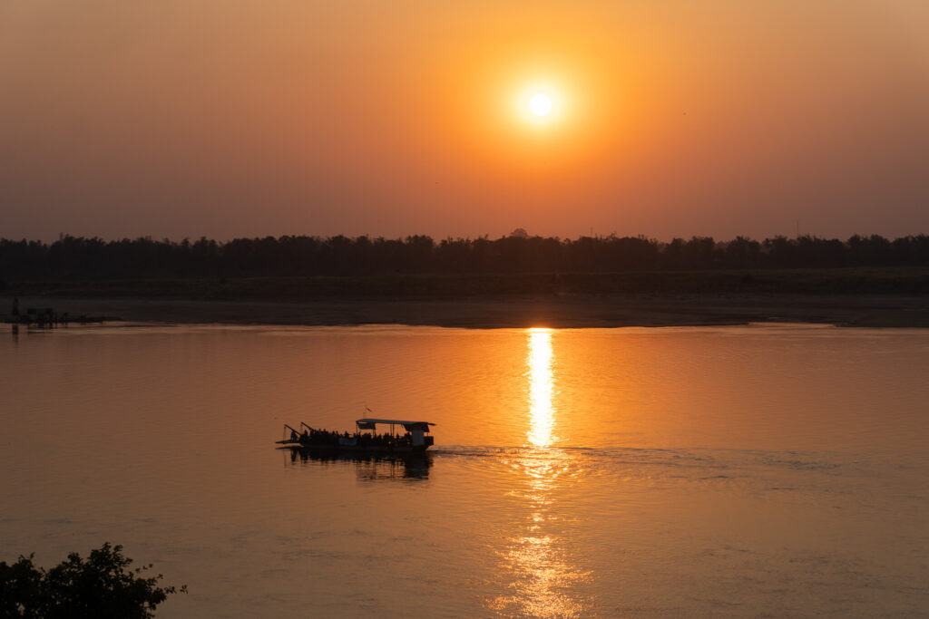 Sonnenuntergang am Mekong auf einer Kambodscha Rundreise