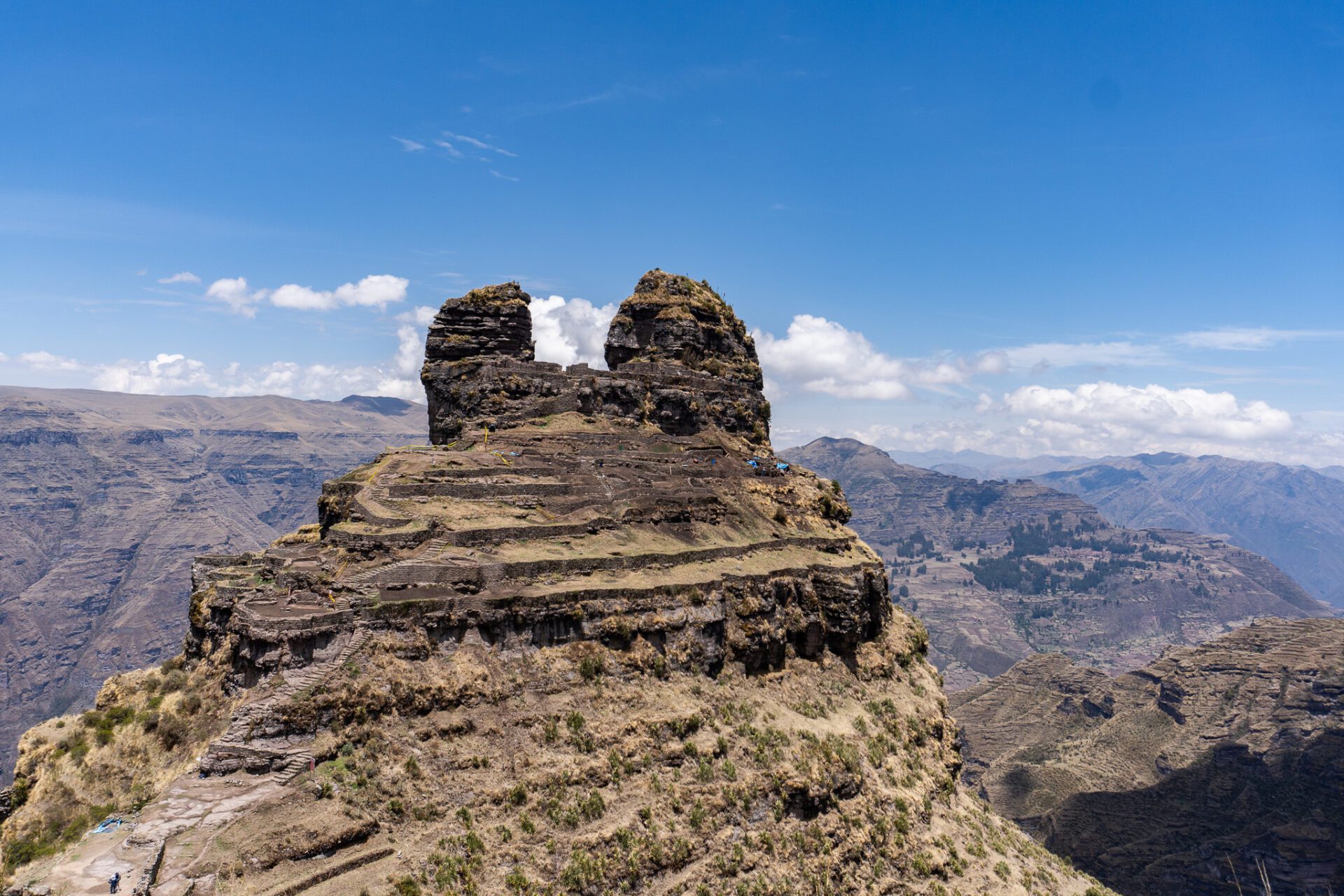Waqrapukara ist eine Inka Festung in der Nähe von Cusco