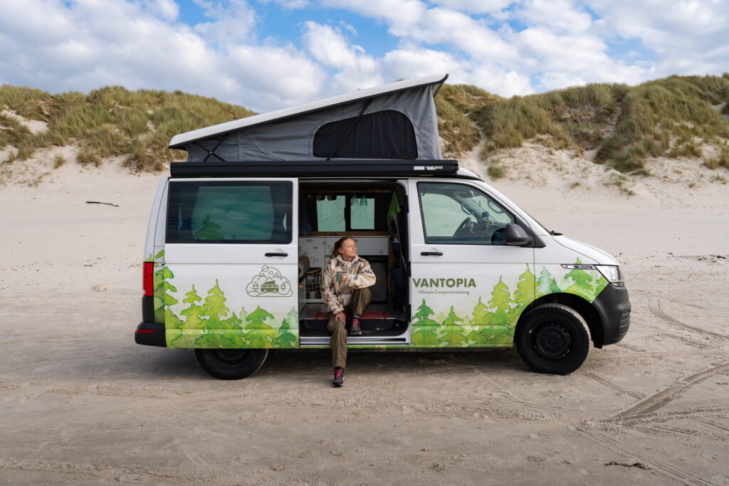 Mit einem Van auf einem Dänemark Camping Roadtrip